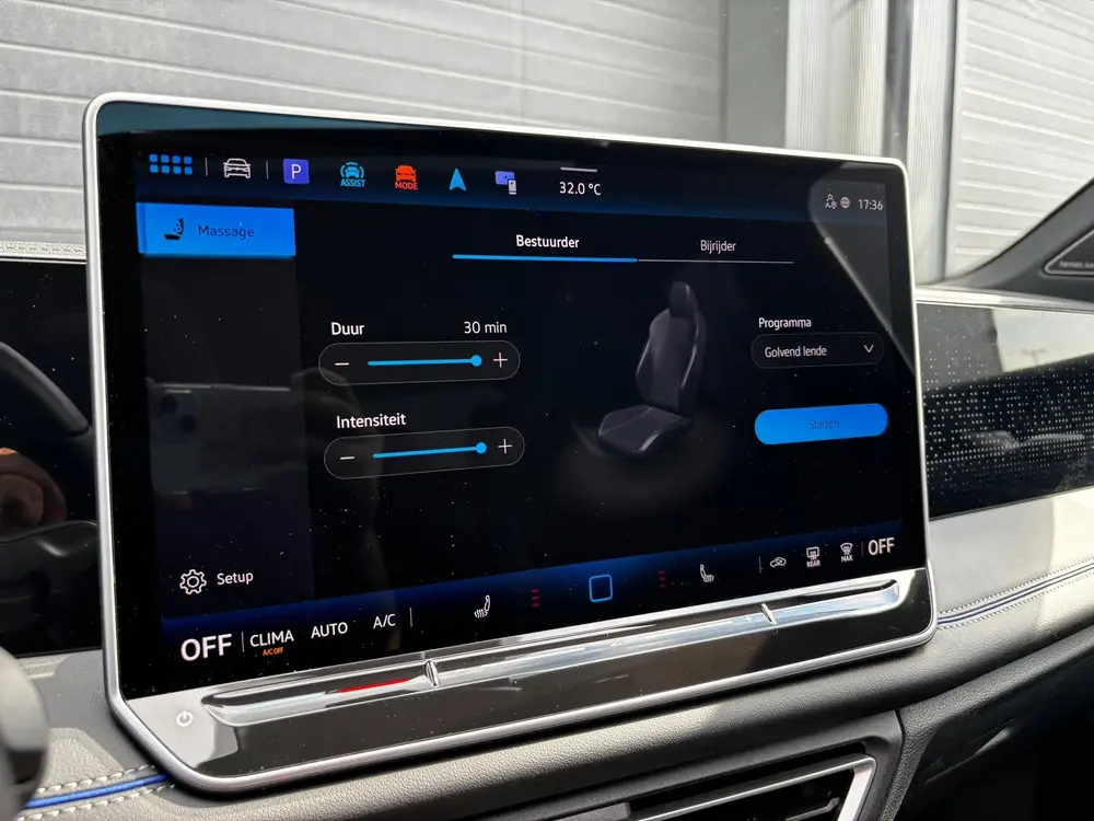Volkswagen Tiguan 1.5 eTSI R-Line PANO H/K 360 CAMERA HUD uit 2025, foto 19