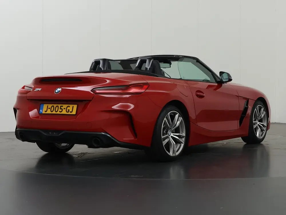 BMW Z4 sDrive20i High Executive uit 2019, foto 2