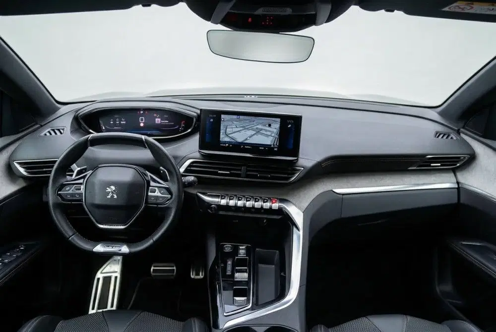 Peugeot 5008 1.2 GT 130PK Automaat uit 2023, foto 13