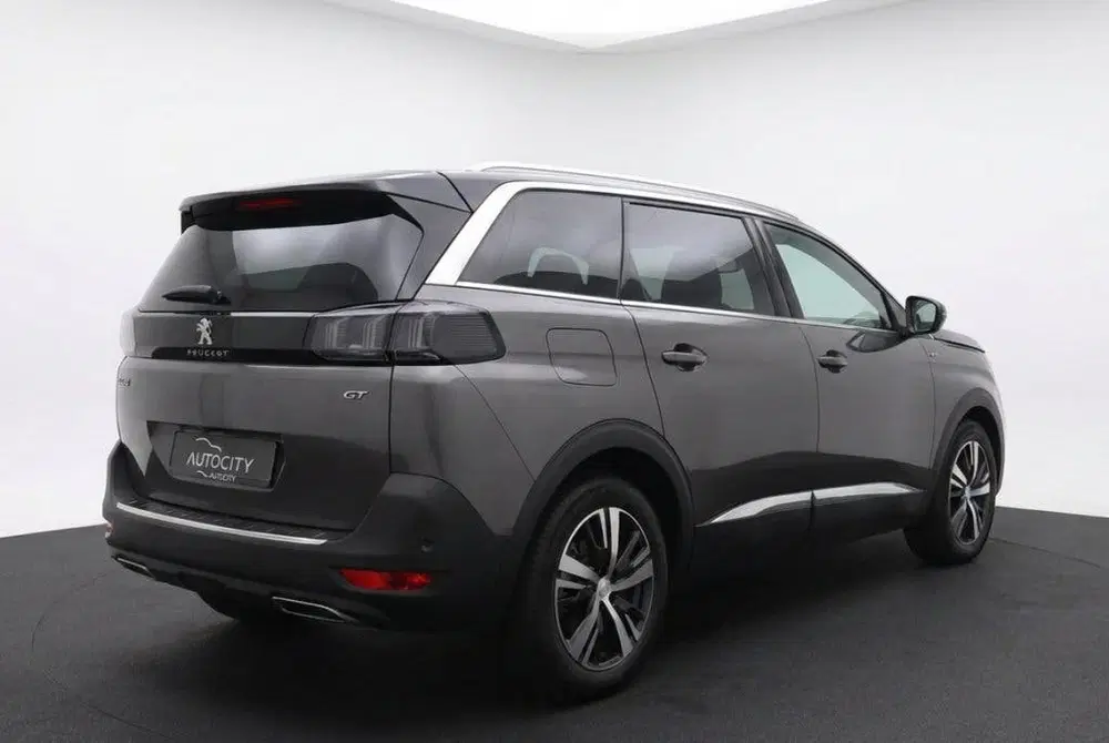 Peugeot 5008 1.2 GT 130PK Automaat uit 2023, foto 3
