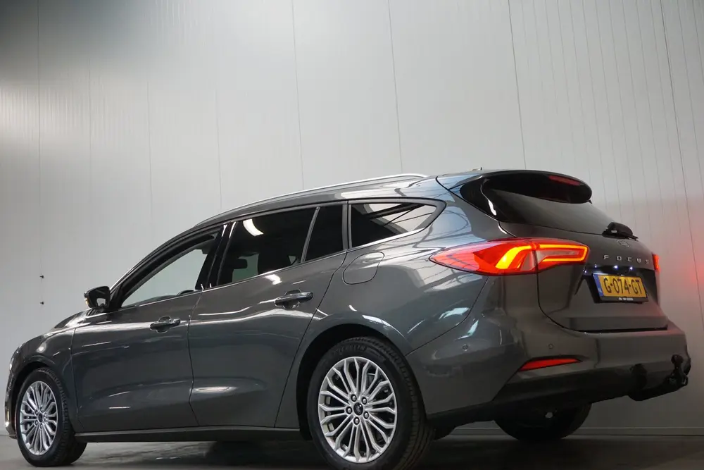 Ford Focus Wagon 1.5 EcoBlue Titanium Business AUTOMAAT! LED uit 2019, foto 17