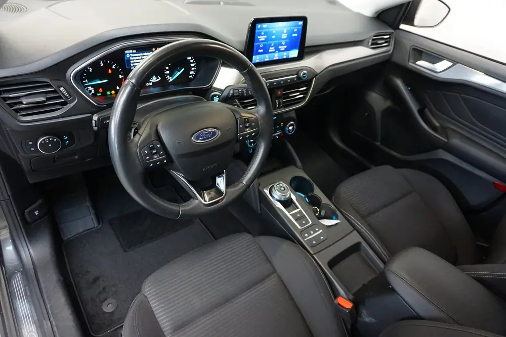 Ford Focus Wagon 1.5 EcoBlue Titanium Business AUTOMAAT! LED uit 2019, foto 2