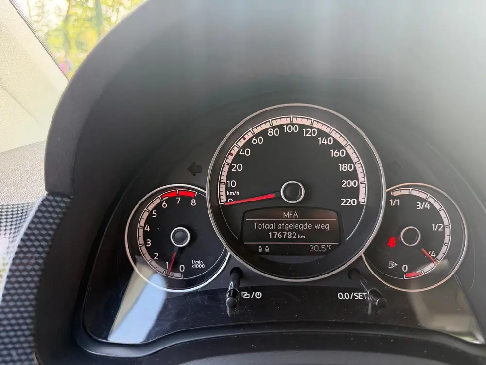 Volkswagen Up! 1.0 60PK 5D BMT 2019 Wit uit 2019, foto 10