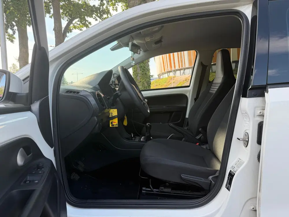 Volkswagen Up! 1.0 60PK 5D BMT 2019 Wit uit 2019, foto 7