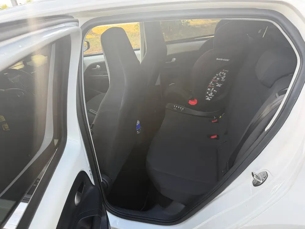 Volkswagen Up! 1.0 60PK 5D BMT 2019 Wit uit 2019, foto 8