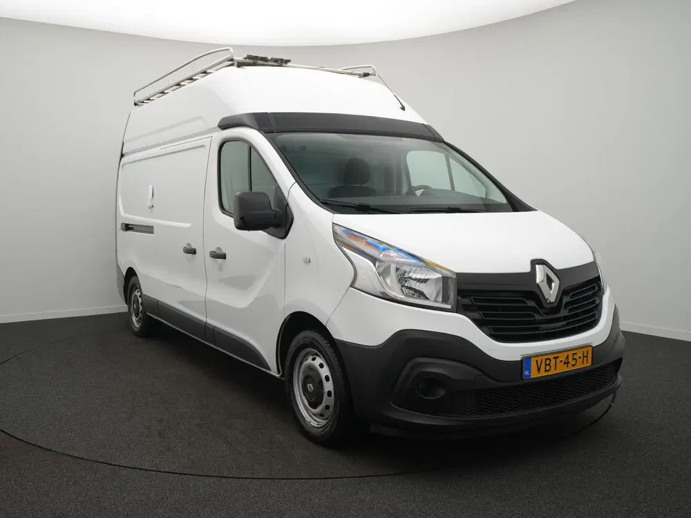 Renault Trafic 1.6 dCi T29 L2H2 Luxe Energy uit 2019, foto 2