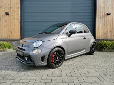 Abarth 500 1.4 595 70th Anniversary*Akra *Pano* 210 pK vol uit 2020