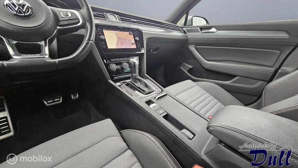 Volkswagen Passat Variant 1.5 TSI DSG R-Line 67556km NAVI! uit 2019, foto 12
