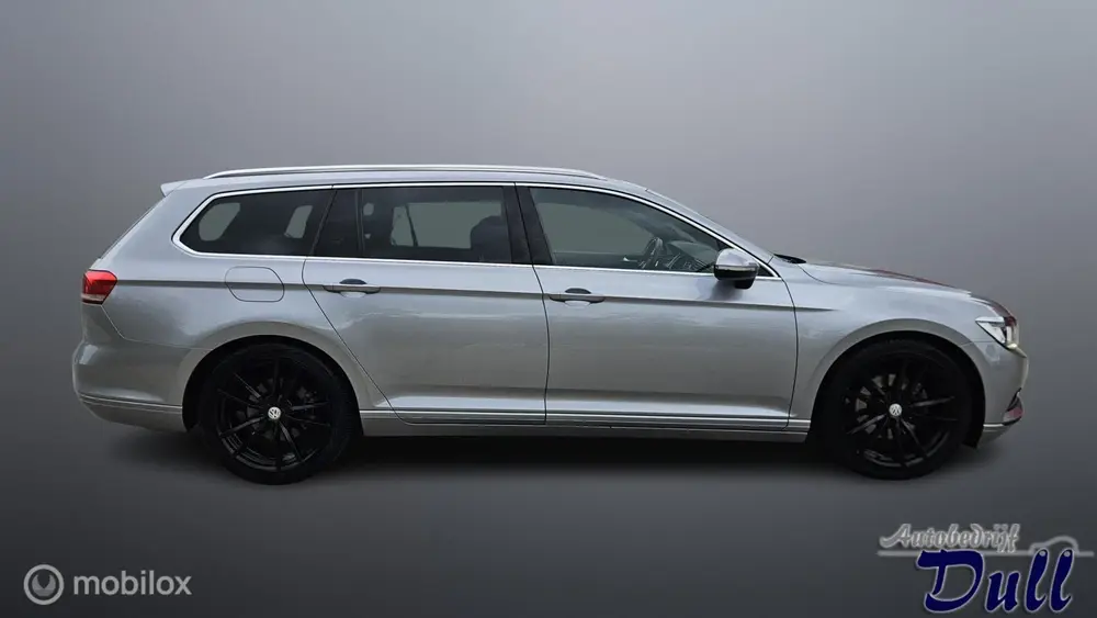 Volkswagen Passat Variant 1.5 TSI DSG R-Line 67556km NAVI! uit 2019, foto 4