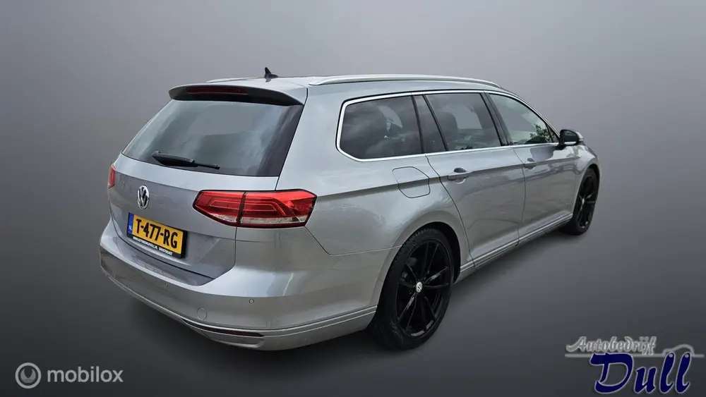 Volkswagen Passat Variant 1.5 TSI DSG R-Line 67556km NAVI! uit 2019, foto 7