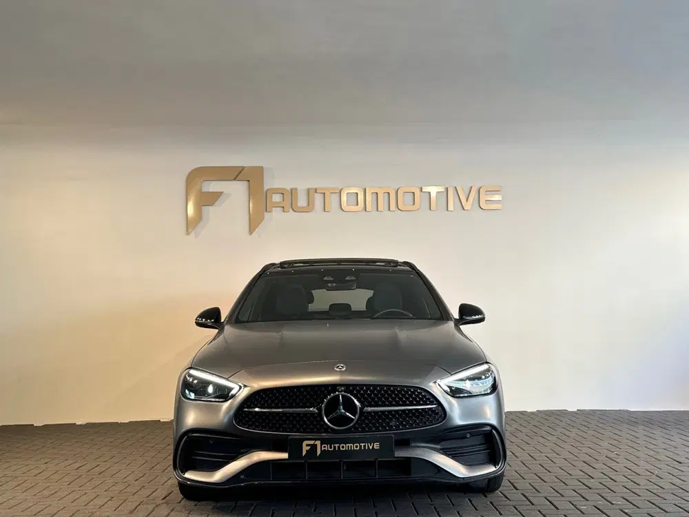 Mercedes-Benz C-Klasse 300 e AMG Pano uit 2023, foto 9