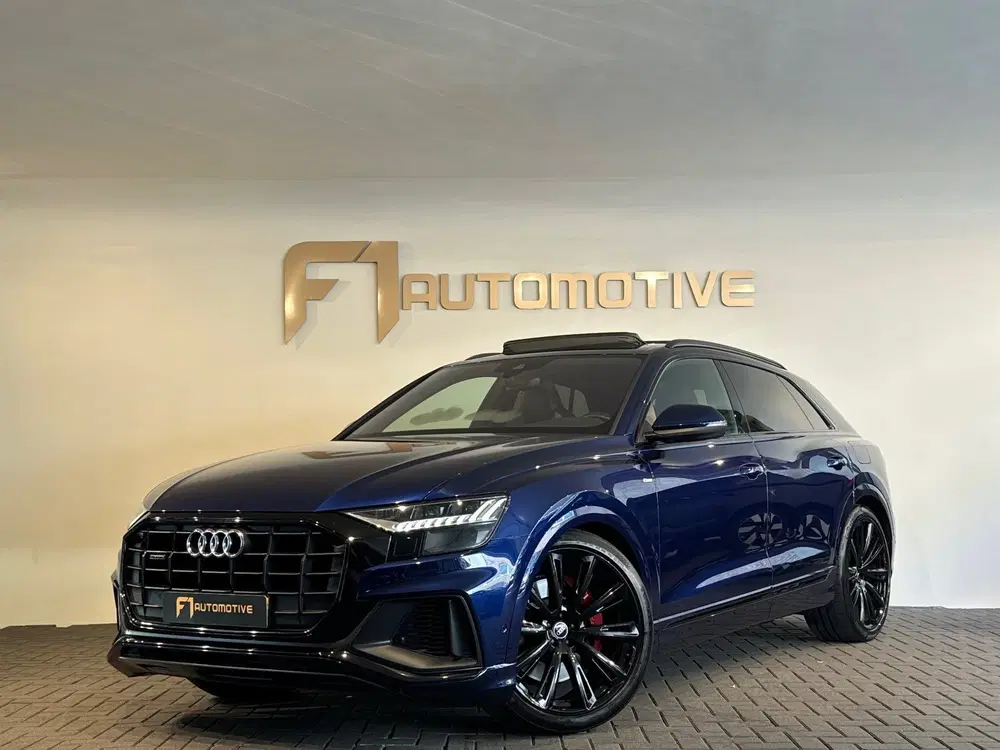 Audi Q8 55 TFSI e quattro S Line Pano uit 2021