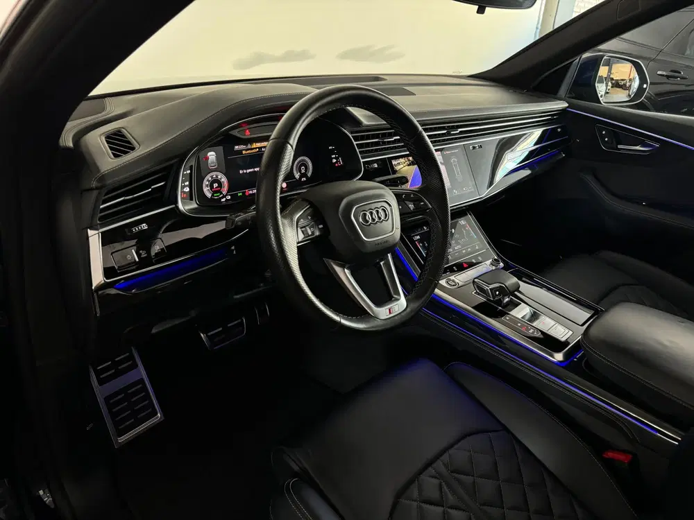 Audi Q8 55 TFSI e quattro S Line Pano uit 2021, foto 5