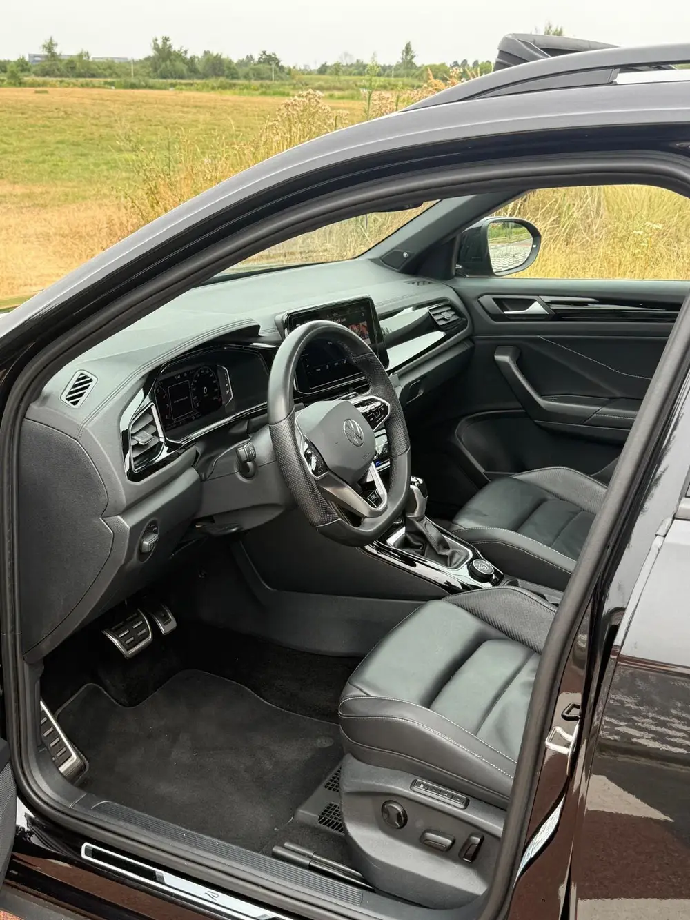 Volkswagen T-Roc VW T-Roc 2.0 TSI 190pk 4Motion,3x R-line, Pano,IQ, Beats uit 2022, foto 11