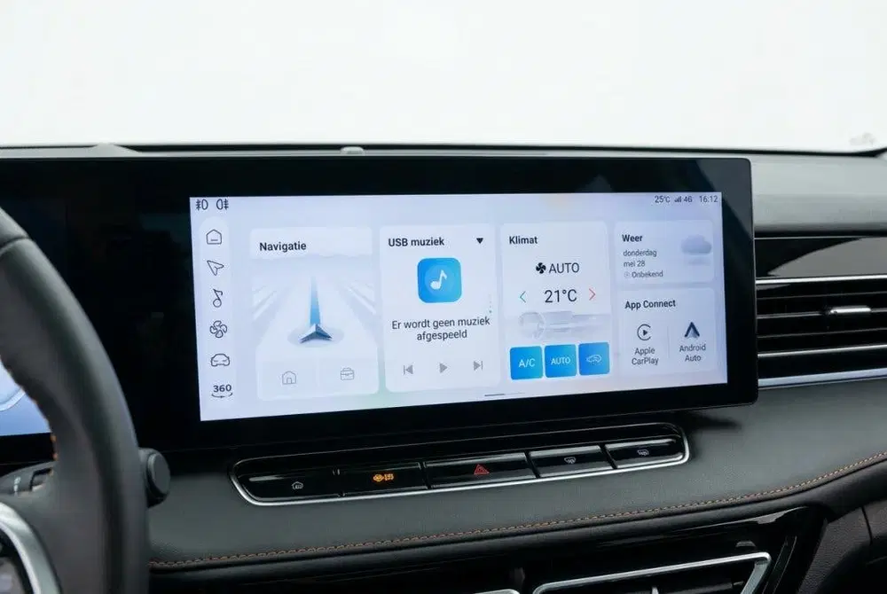 MG HS 1.5 Luxury 272 pk l Leder l 360 Camera l V uit 2026, foto 16