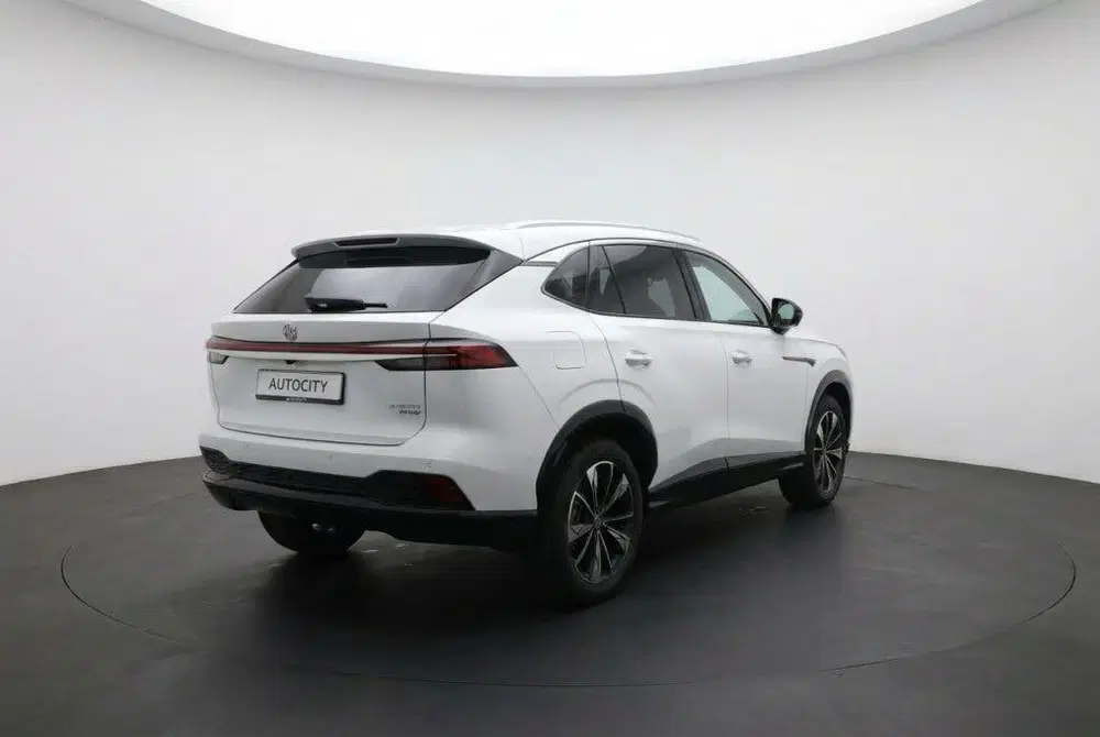 MG HS 1.5 Luxury 272 pk l Leder l 360 Camera l V uit 2026, foto 4