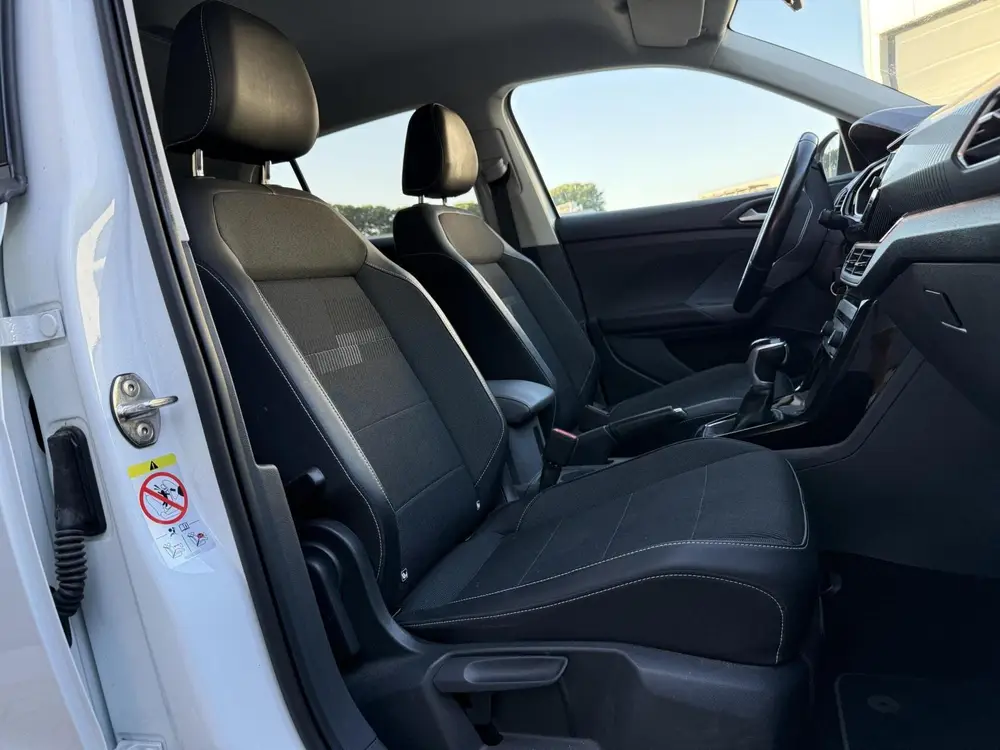 Volkswagen T-Cross 1.0 TSI R-Line | Full LED | Digital Cockp uit 2019, foto 19