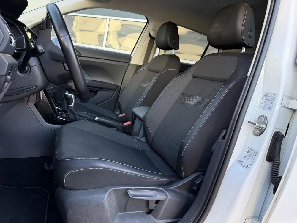 Volkswagen T-Cross 1.0 TSI R-Line | Full LED | Digital Cockp uit 2019, foto 5