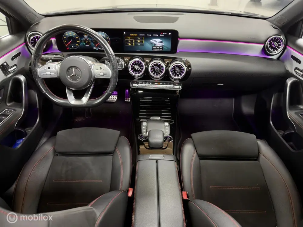 Mercedes-Benz A-Klasse 200 AMG uit 2021, foto 5