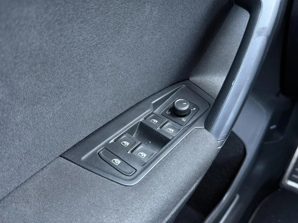 Volkswagen Tiguan 1.5 TSI United | Full Led | Camera | CarPl uit 2021, foto 19