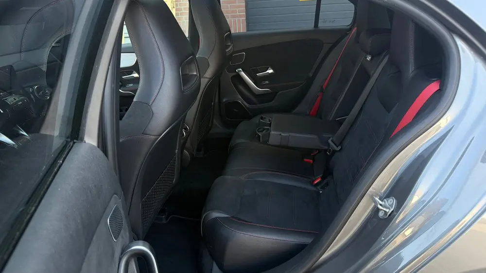 Mercedes-Benz A-Klasse AMG 35 4MATIC uit 2019, foto 5