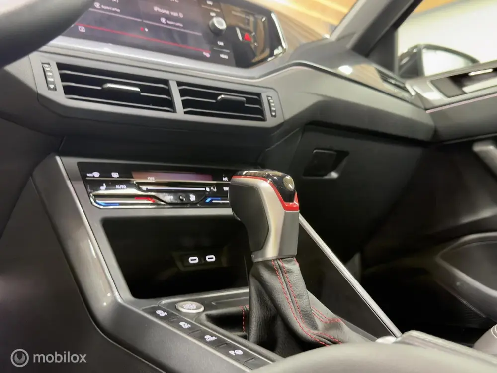 Volkswagen Polo 2.0 TSI GTI | PANO | Beats | IQ | Dodeh | AC uit 2022, foto 6