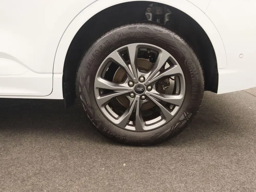 Ford Kuga 2.5 PHEV ST-Line X uit 2022, foto 15
