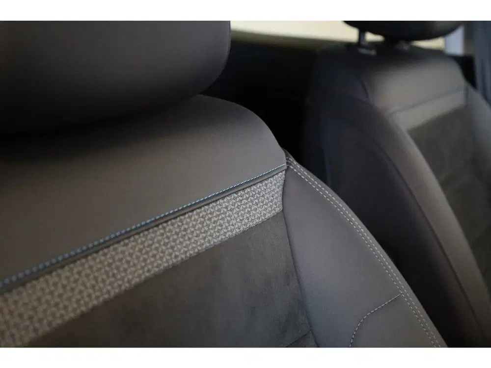 Citroën C5 Aircross Hybrid 136 Max Elektr. a klep uit 2024, foto 13