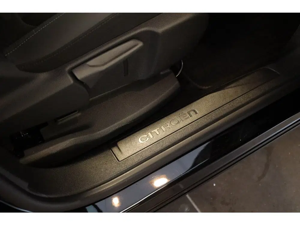 Citroën C5 Aircross Hybrid 136 Max Elektr. a klep uit 2024, foto 14