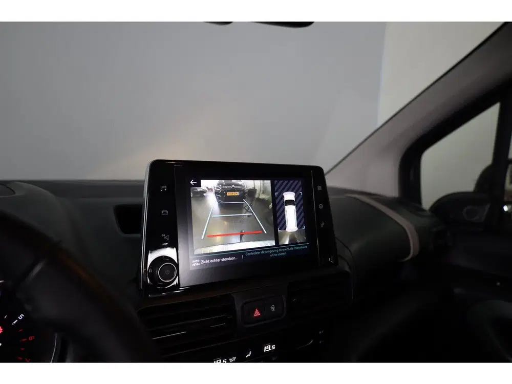 Citroën Berlingo XL PT 130 Shine Automaat-8 7 zits uit 2020, foto 18