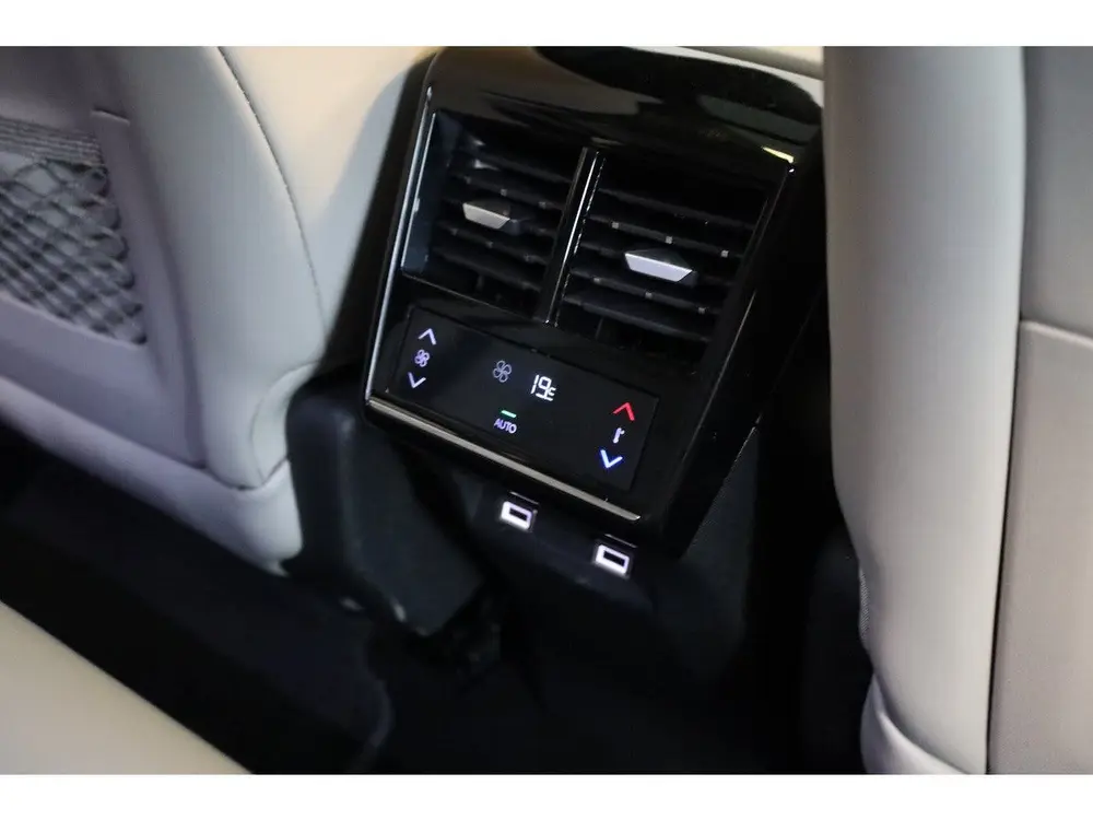 DS Automobiles DS 7 DS DS 7 e-Tense 360 4x4 La Première Nappa uit 2023, foto 19