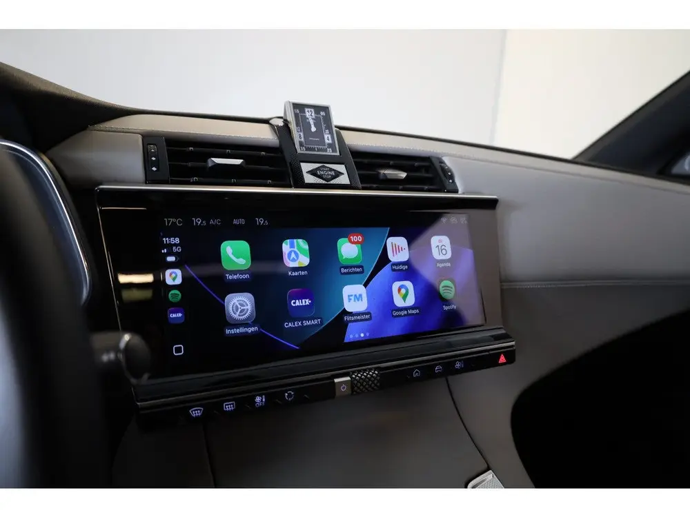 DS Automobiles DS 7 DS DS 7 e-Tense 360 4x4 La Première Nappa uit 2023, foto 5