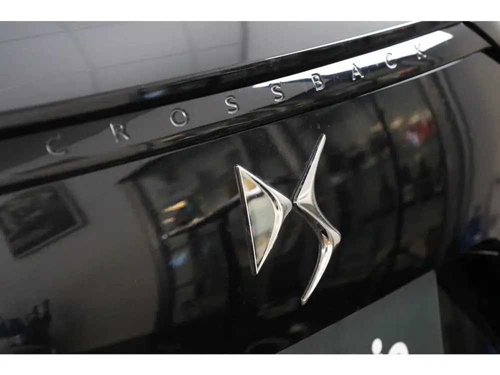 DS Automobiles DS 7 DS DS 7 Crossback e-Tense 300 4x4 'Louvre' uit 2021, foto 14