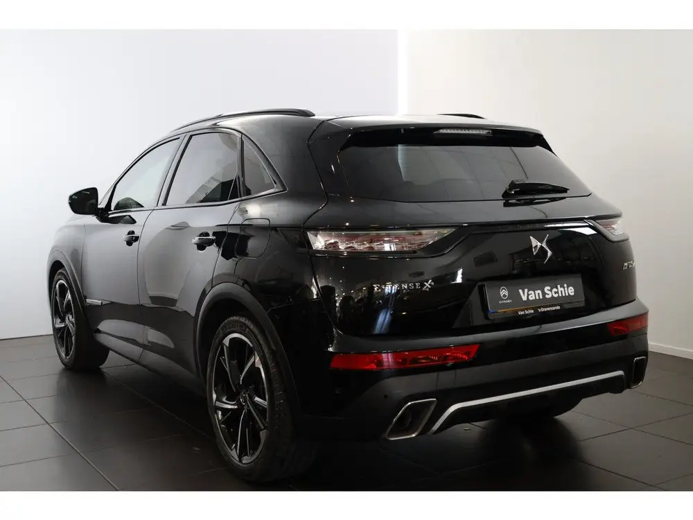 DS Automobiles DS 7 DS DS 7 Crossback e-Tense 300 4x4 'Louvre' uit 2021, foto 2