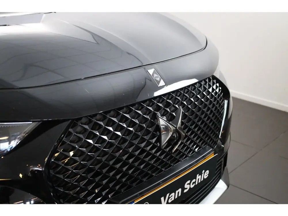 DS Automobiles DS 7 DS DS 7 Crossback e-Tense 300 4x4 'Louvre' uit 2021, foto 5