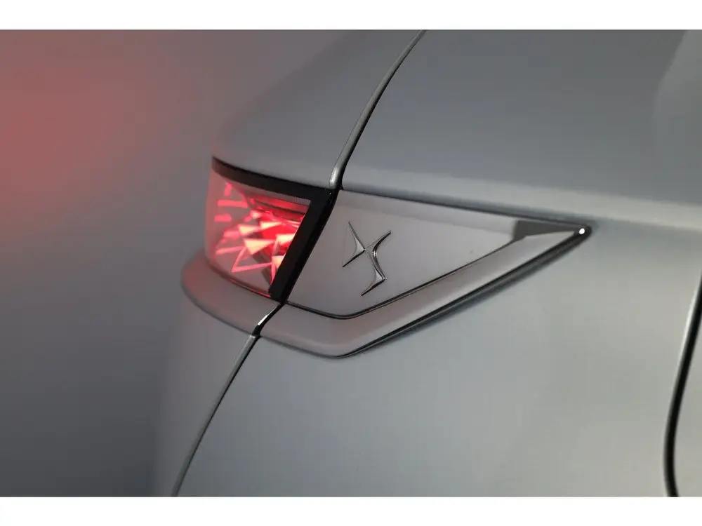 DS Automobiles 7 DS DS 7 Crossback PT 180 Grand Chic Automaat-8 20 " | Panora uit 2020, foto 14