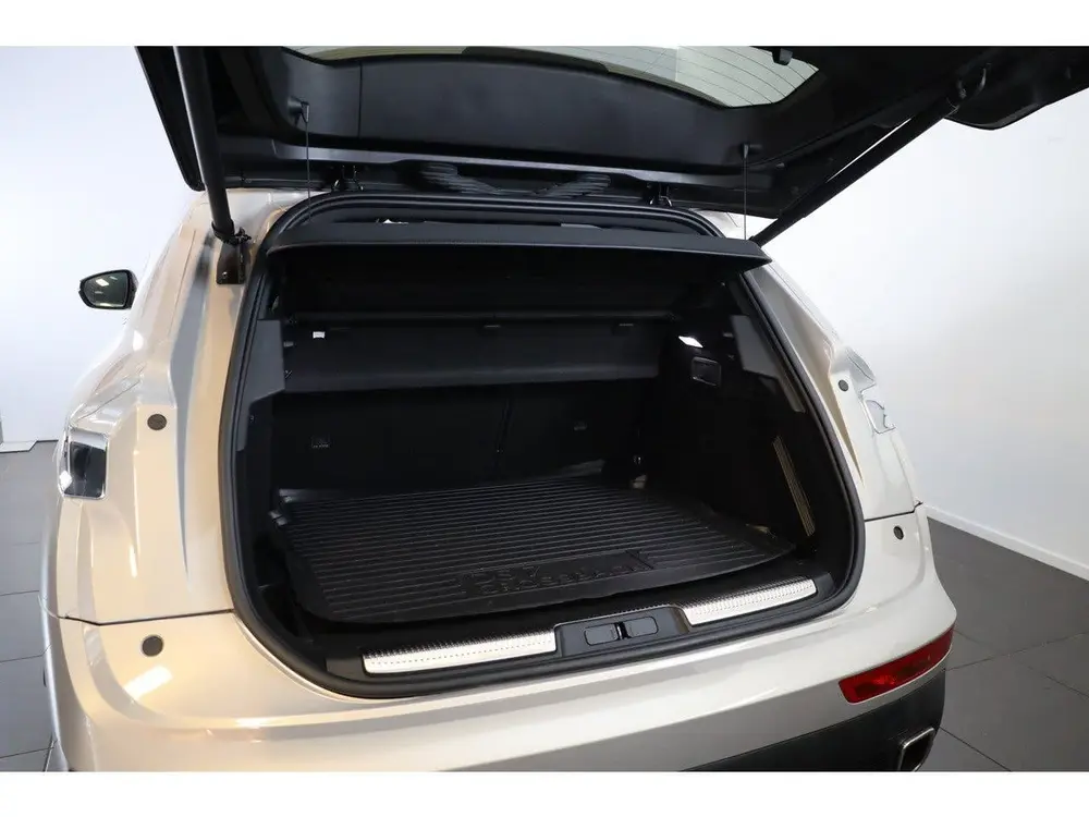 DS Automobiles 7 DS DS 7 Crossback PT 180 Grand Chic Automaat-8 20 " | Panora uit 2020, foto 17