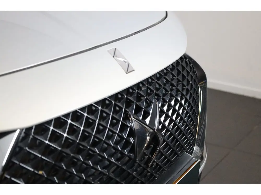DS Automobiles 7 DS DS 7 Crossback PT 180 Grand Chic Automaat-8 20 " | Panora uit 2020, foto 6