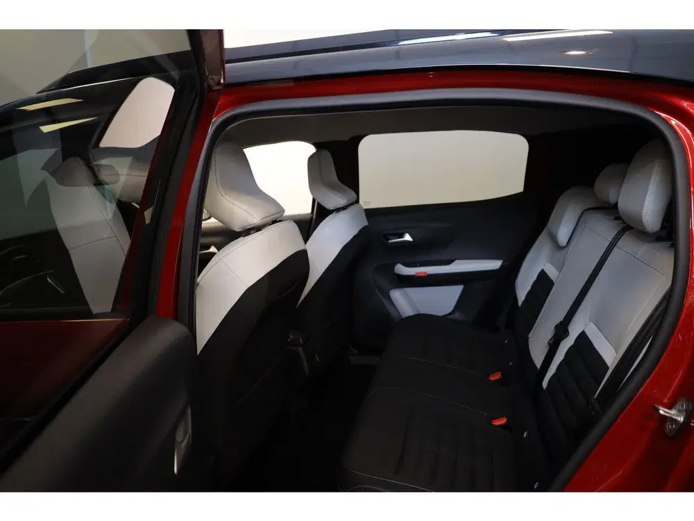 Citroën C3 Aircross Hybrid 145 Max Automaat-6 Camera uit 2025, foto 15