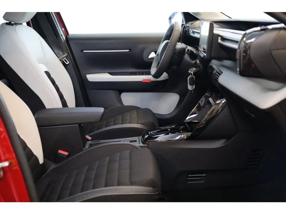 Citroën C3 Aircross Hybrid 145 Max Automaat-6 Camera uit 2025, foto 6