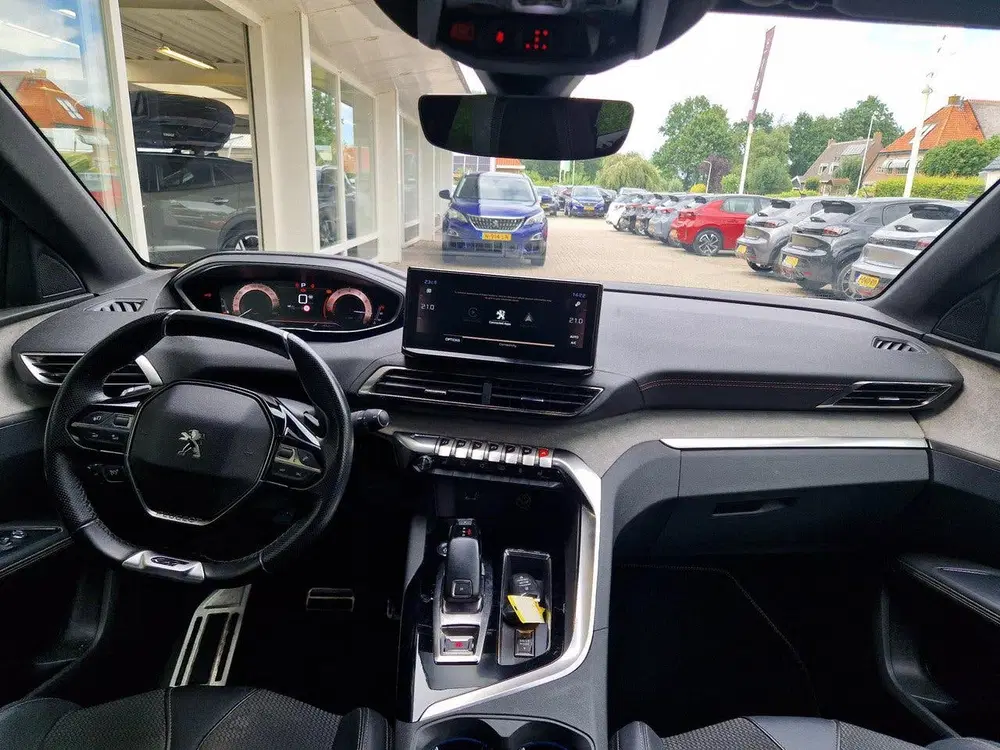 Peugeot 5008 1.2T 130pk Automaat GT uit 2023, foto 5