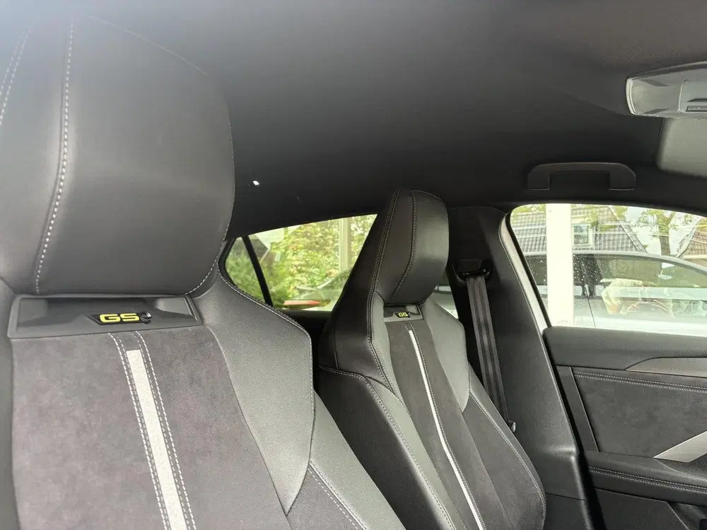 Opel Astra 1.6T 225pk Plug In Hybrid GSe uit 2024, foto 15