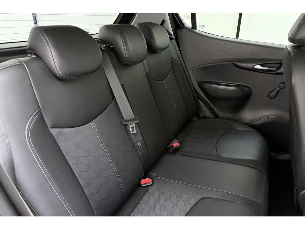 Opel Karl 1.0 ecoFLEX Innovation | Navigatie | Apple Carplay uit 2019, foto 15