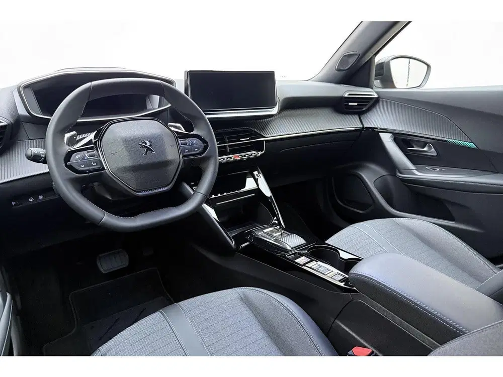 Peugeot 2008 1.2T Allure Pack 130pk uit 2023, foto 16