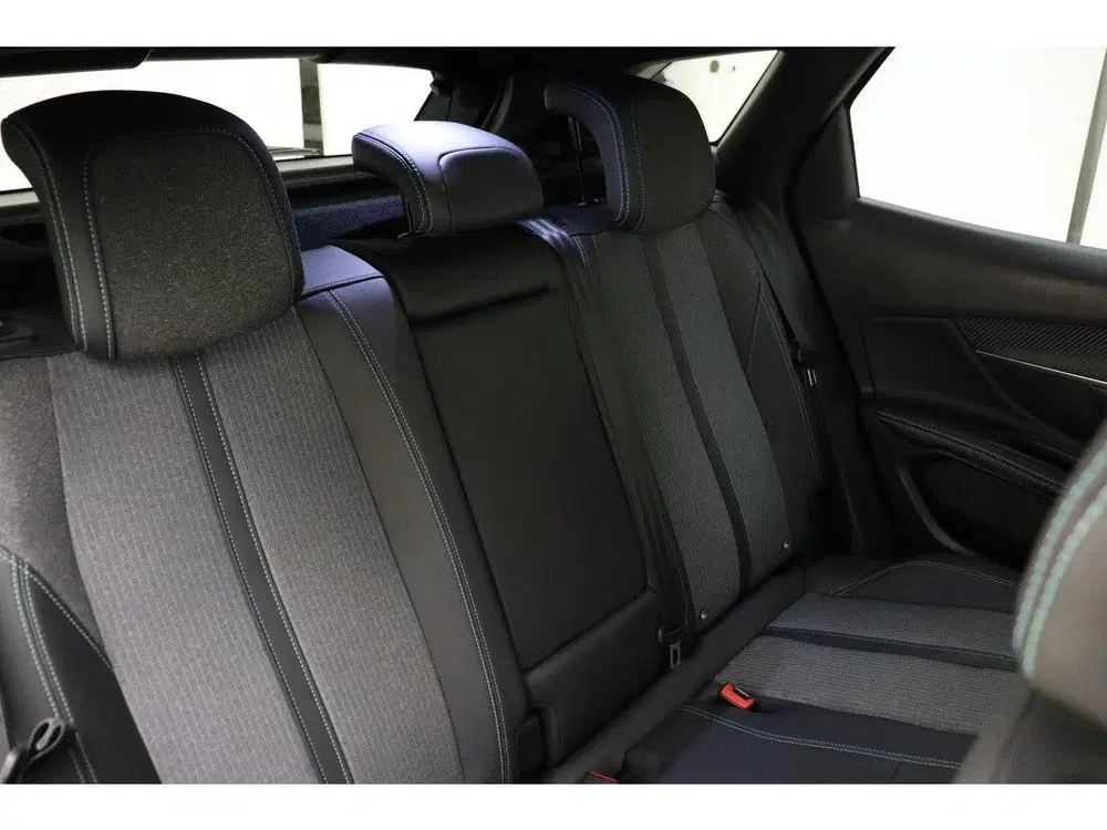 Peugeot 3008 1.6 HYbrid 225 Allure Pack Business uit 2024, foto 14