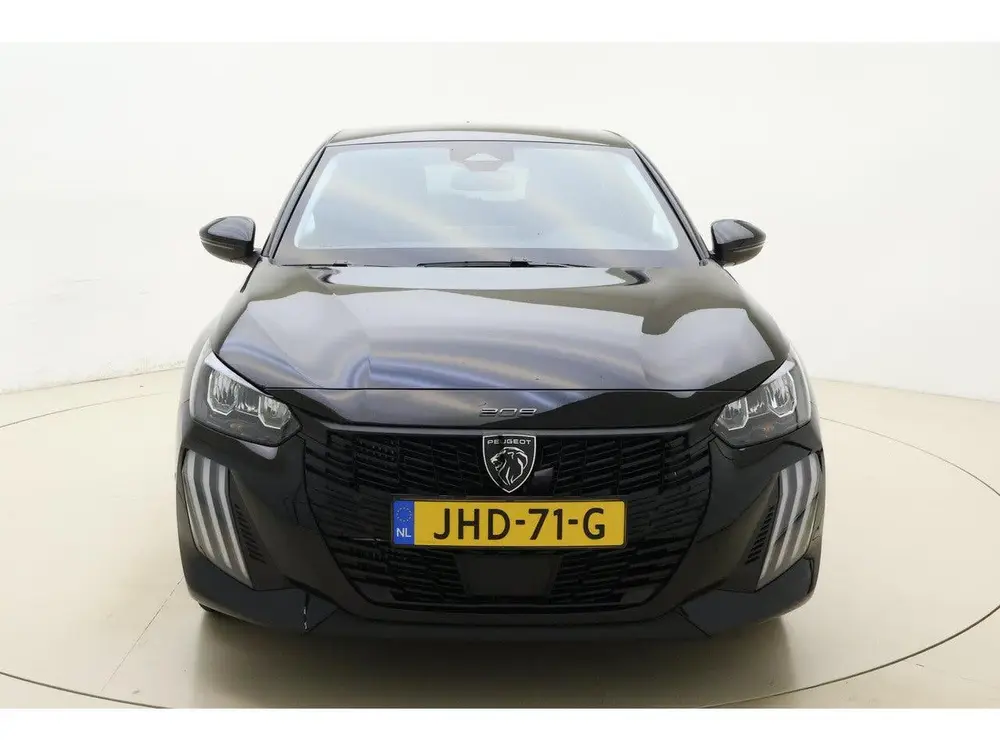 Peugeot 208 1.2 Hybrid 110 e-DCS6 Allure uit 2025, foto 6