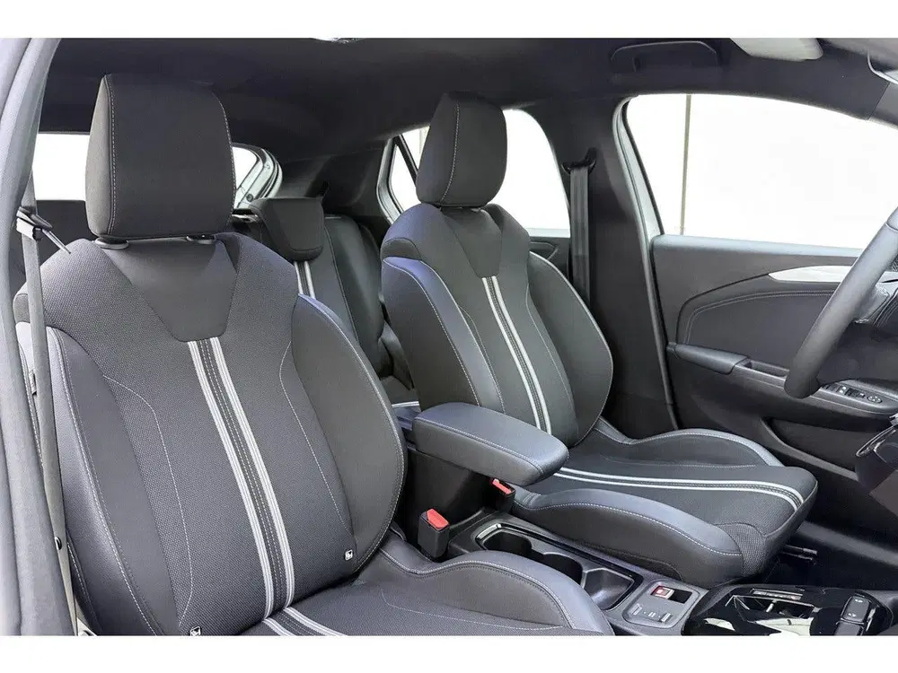 Opel Corsa 1.2 Turbo 100 pk Yes Automaat uit 2025, foto 13