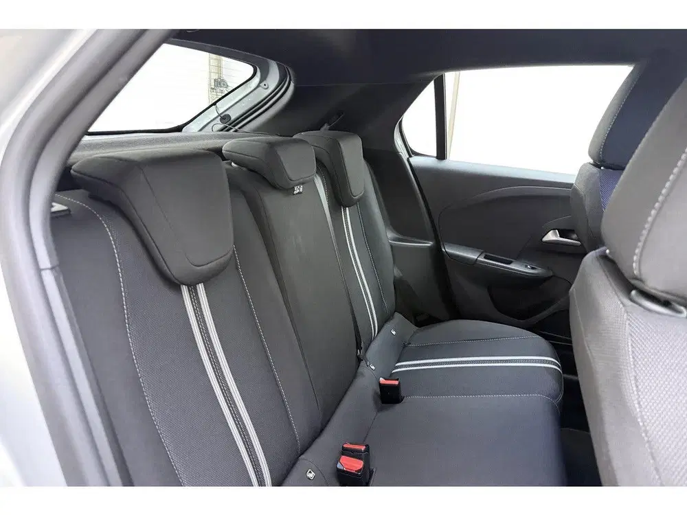 Opel Corsa 1.2 Turbo 100 pk Yes Automaat uit 2025, foto 15
