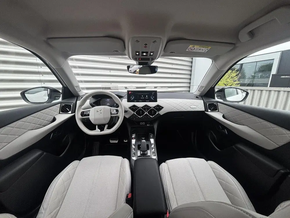 DS Automobiles DS 3 DS DS 3 Crossback E-Tense Rivoli 50 kWh uit 2022, foto 9