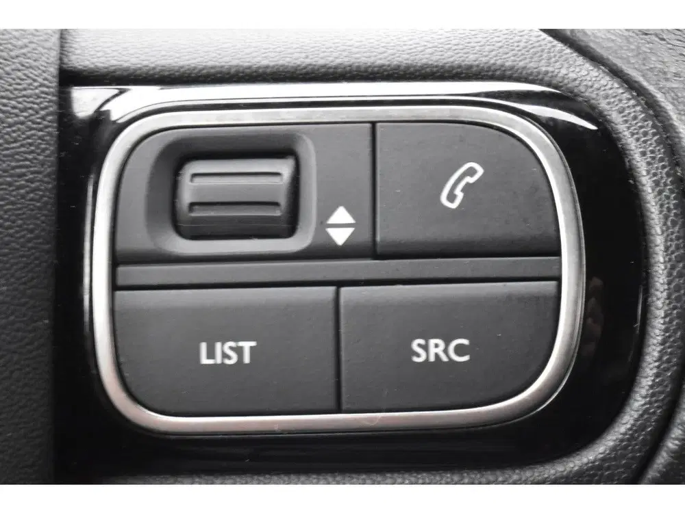 Citroën C3 PureTech 110 EAT6 Shine Automaat uit 2021, foto 18